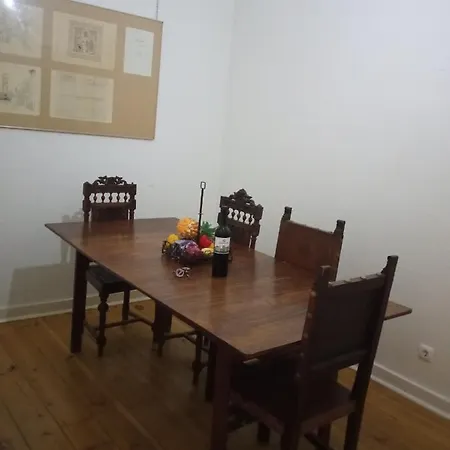 Happy At Chiado Guest house