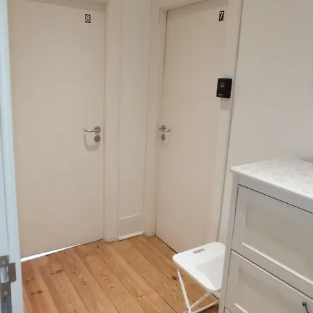 Happy At Chiado Lizbona