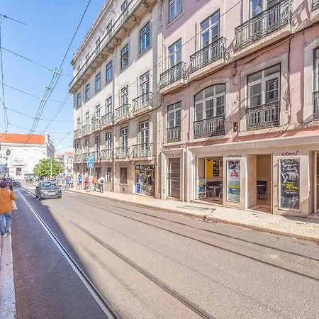Happy At Chiado 3*