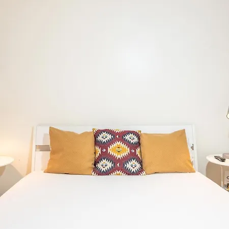 Happy At Chiado Guest house Lisbon