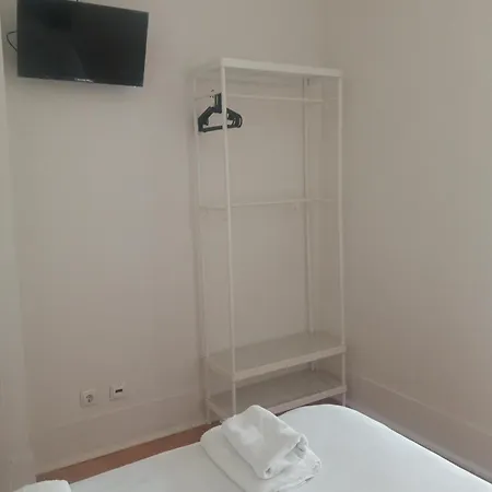 Happy At Chiado 3* Lisbon