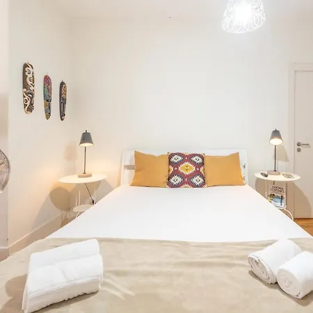 Happy At Chiado Lizbona