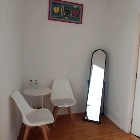 Happy At Chiado 3* Lizbona